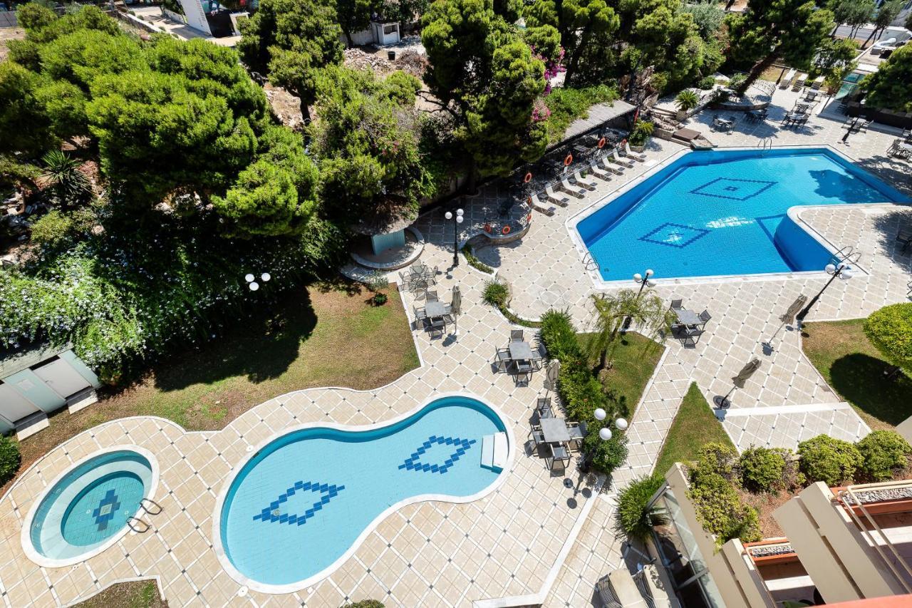 Oasis Hotel Apartments Atene Esterno foto