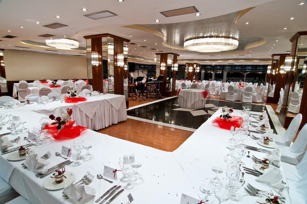 Oasis Hotel Apartments Atene Esterno foto