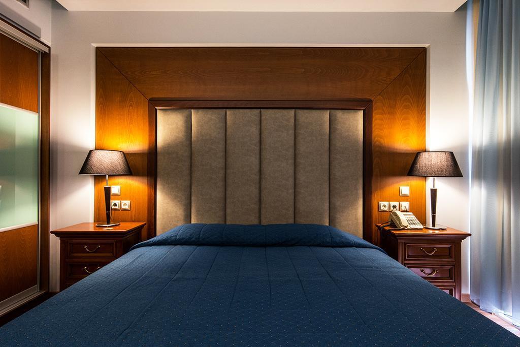 Oasis Hotel Apartments Atene Esterno foto