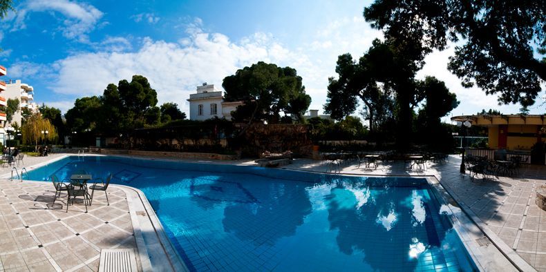 Oasis Hotel Apartments Atene Esterno foto