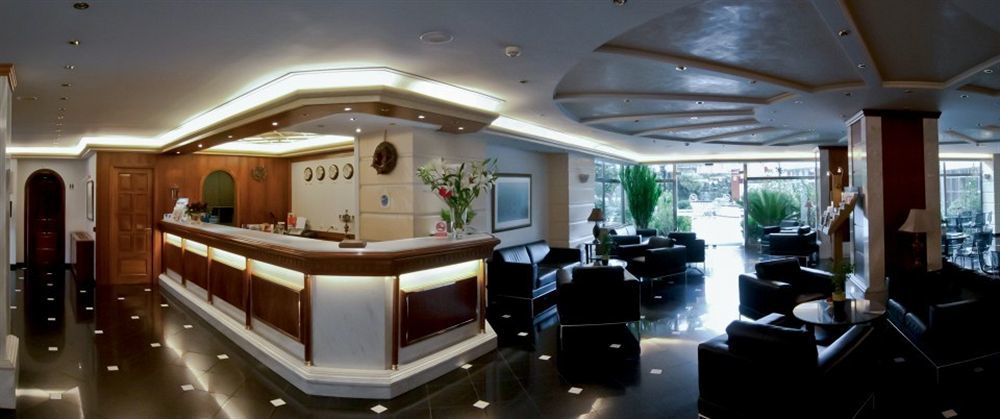 Oasis Hotel Apartments Atene Esterno foto